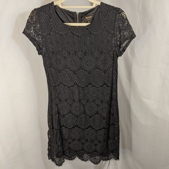 Laundry by Shelli Segal Black Lace Shift Dress - 4 - Picture 3 of 9